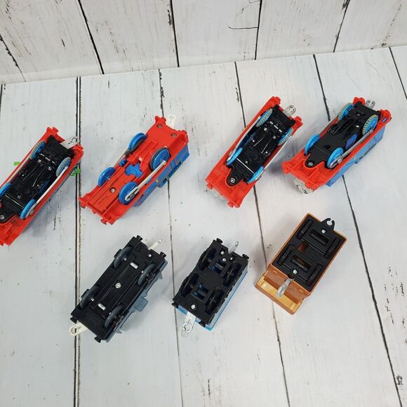 Thomas & Friends TrackMaster Thomas Motorized Trains Lot Kids Toys Various GUC - Picture 4 of 5